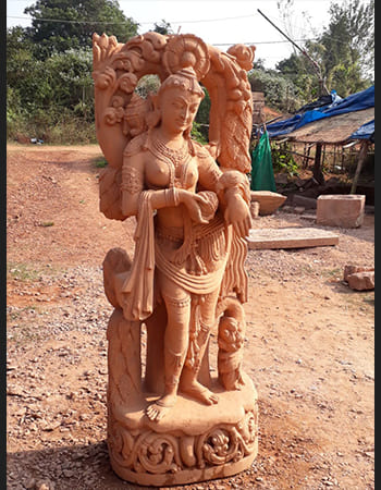 Elegant dancing lady sculpture with traditional Indian temple art aesthetics and fine craftsmanship